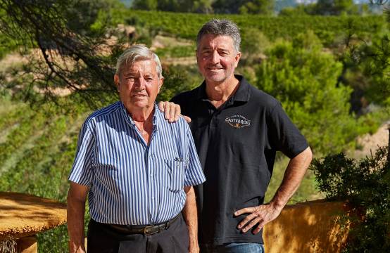 Wijnmaker Marcel Sabaté en zijn vader